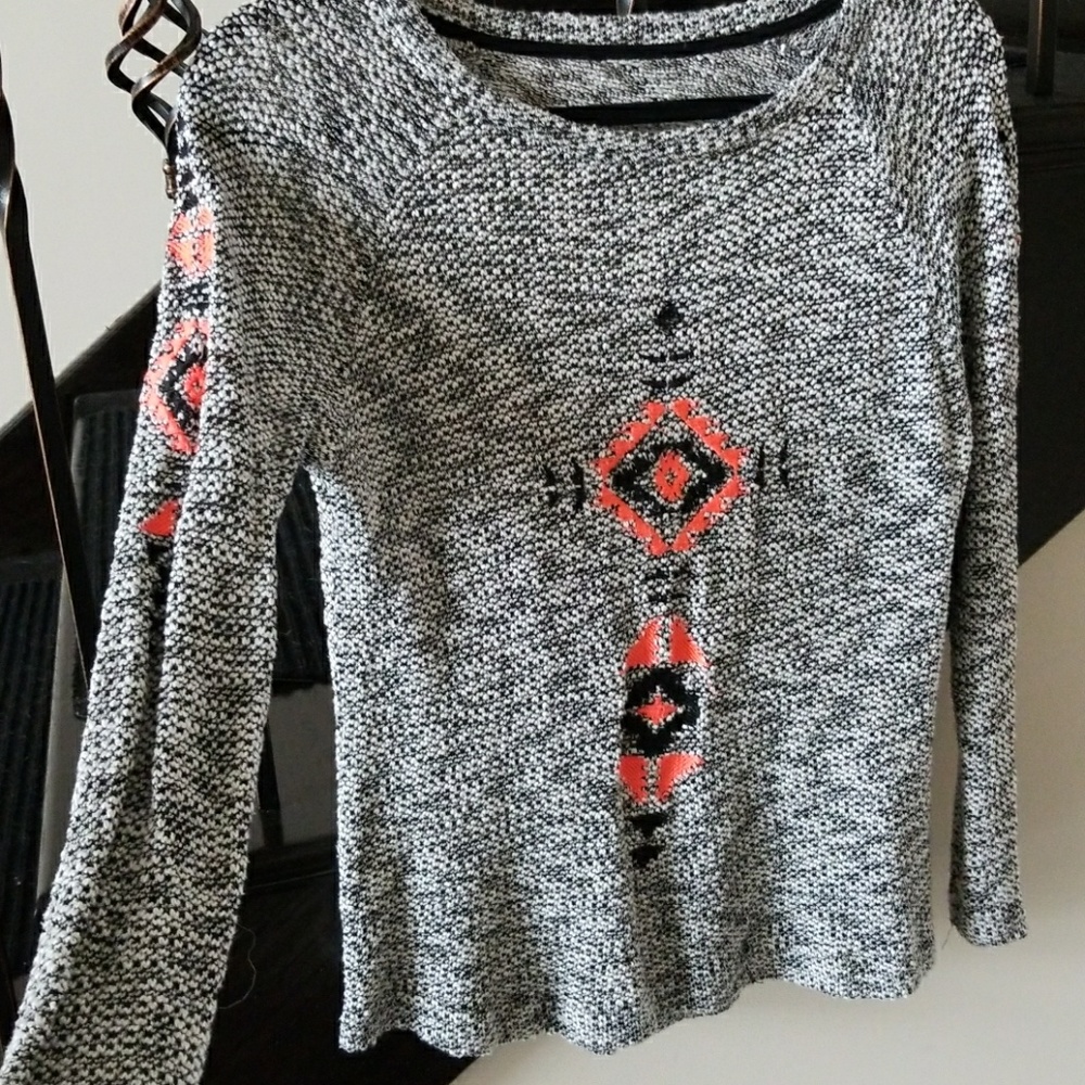 Sweater - Picture 3 of 5